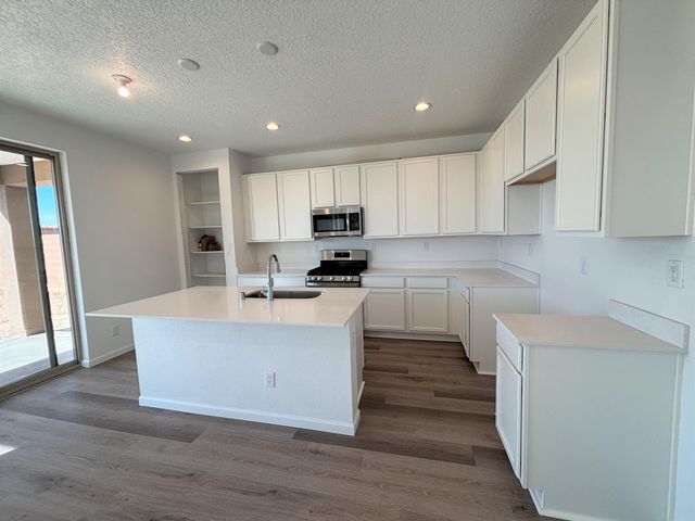 2509 Seaforth Circle NE, Rio Rancho, NM 87144