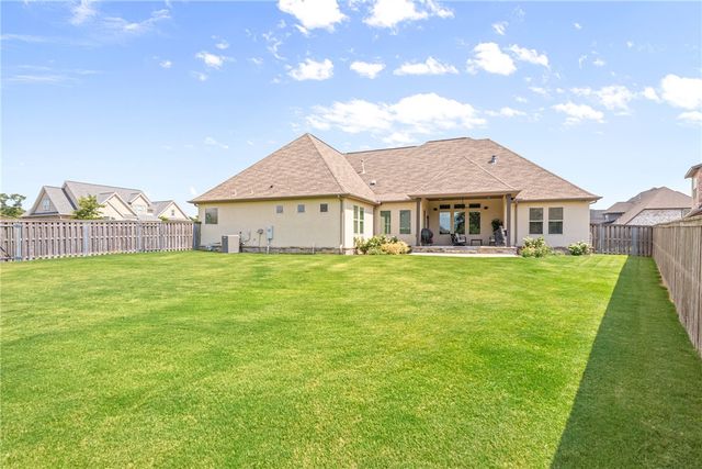 500 Oakleaf Trail, Centerton, AR 72719