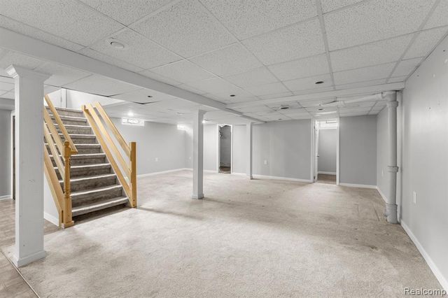 20447 Carlysle Street, Dearborn, MI 48124