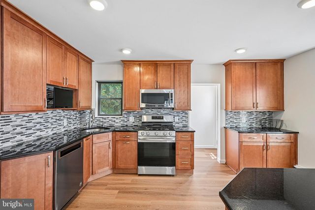 415 SAGAMORE RD, Havertown, PA 19083