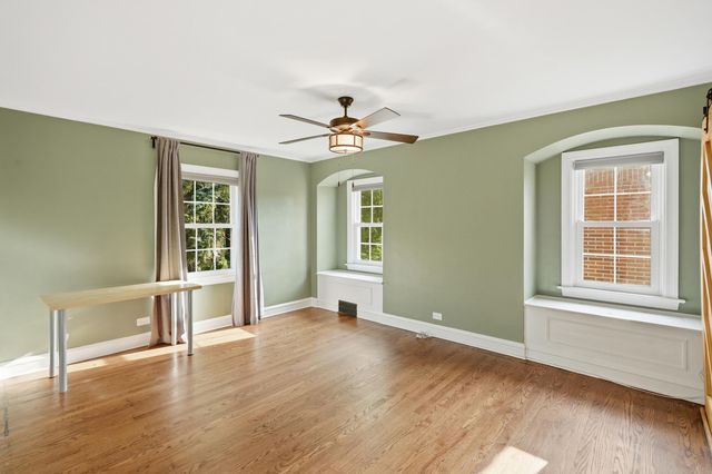 237 Sunnyside Avenue, Munster, IN 46321