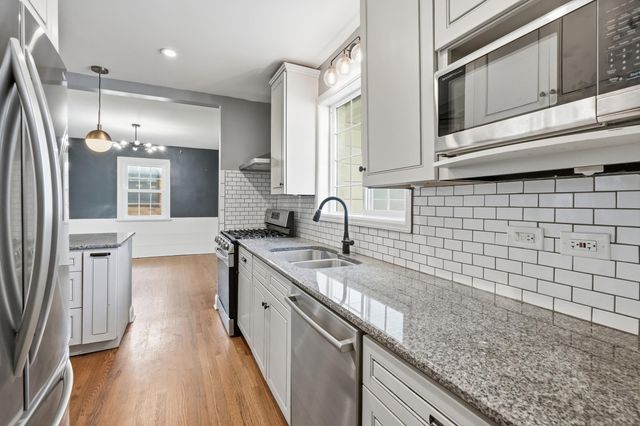 237 Sunnyside Avenue, Munster, IN 46321