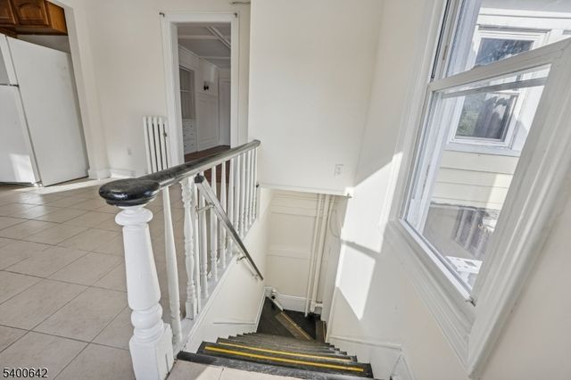 24 Franklin Pl, Summit City, NJ 07901