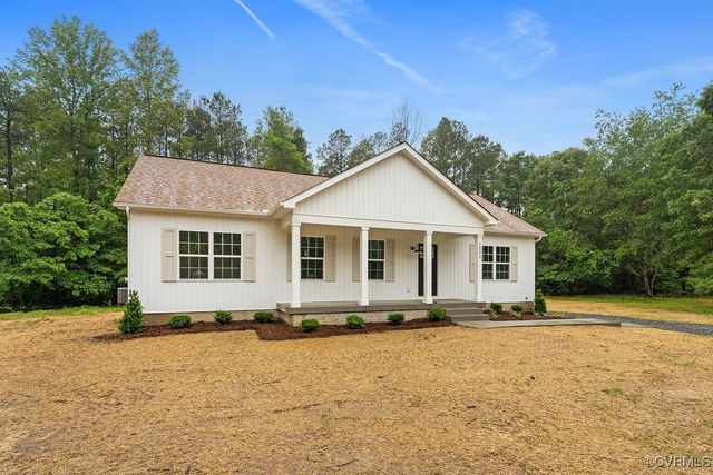 26354 Old Pitts, Ruther Glen, VA 22546