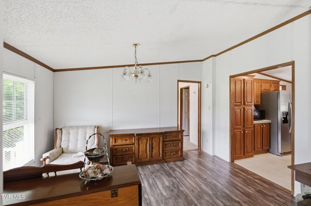 12018 Dettor Road, Bristol, VA 24202