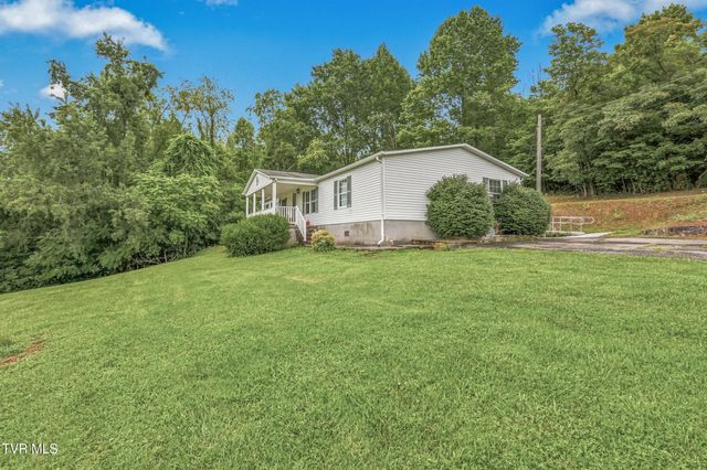 12018 Dettor Road, Bristol, VA 24202