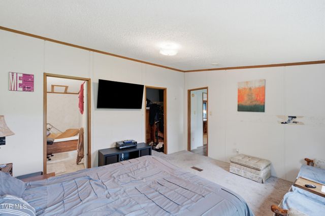 12018 Dettor Road, Bristol, VA 24202