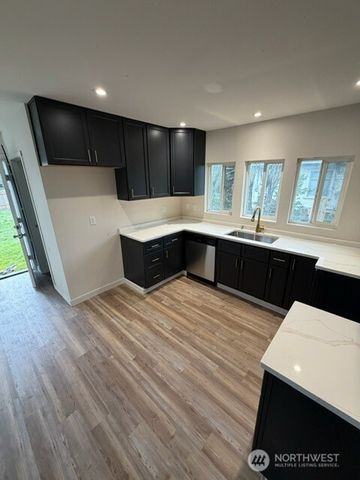 1432 E 29th Street, Tacoma, WA 98404