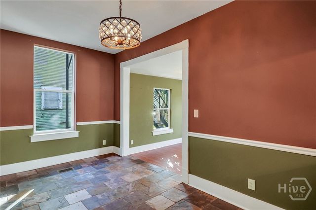 809 E Henry Street, Savannah, GA 31401