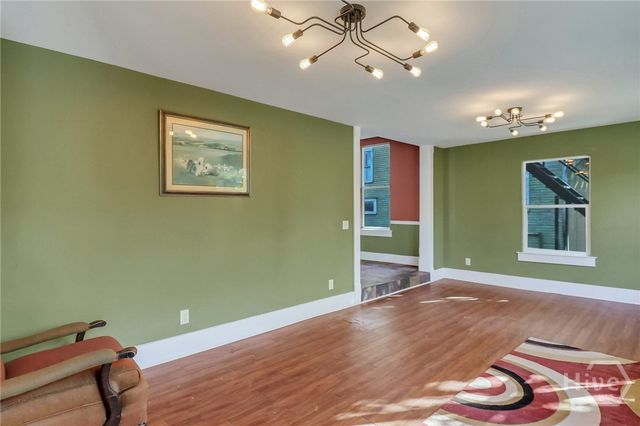 809 E Henry Street, Savannah, GA 31401