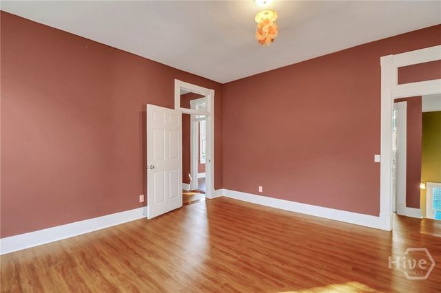 809 E Henry Street, Savannah, GA 31401