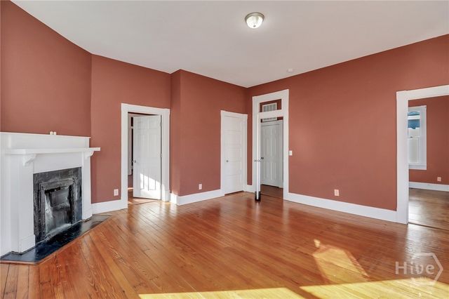 809 E Henry Street, Savannah, GA 31401