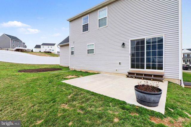 104 BROOKSIDE LN, New Providence, PA 17560