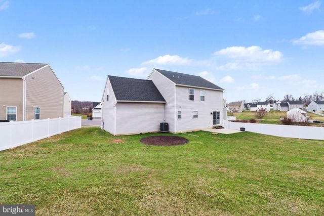 104 BROOKSIDE LN, New Providence, PA 17560