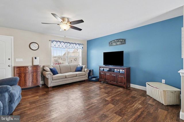 104 BROOKSIDE LN, New Providence, PA 17560