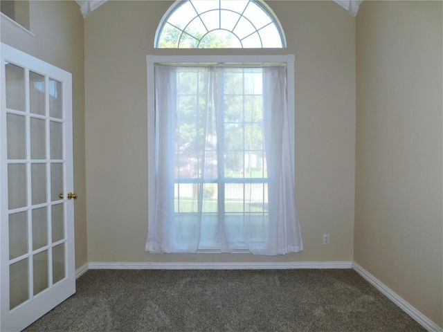 516 Chateau Court, Denton, TX 76209