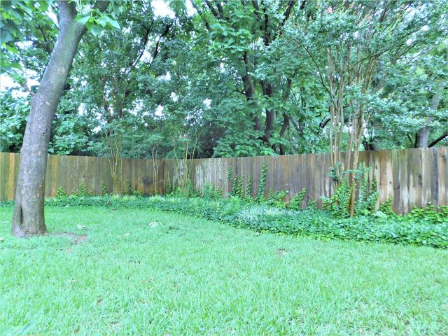 516 Chateau Court, Denton, TX 76209