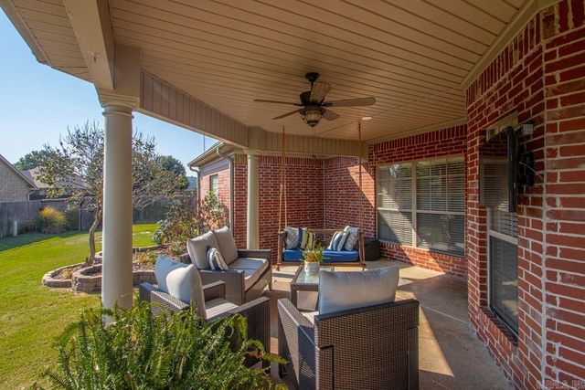 1500 South Beach Street, Conway, AR 72034