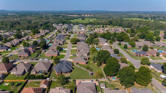 1500 South Beach Street, Conway, AR 72034