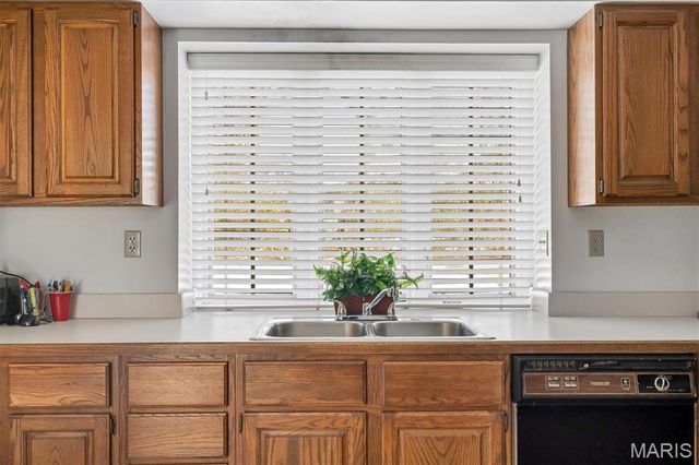 3423 Hilltop Drive, St Charles, MO 63301