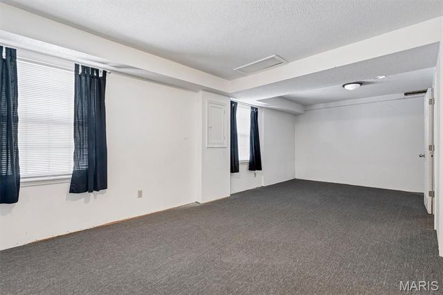 3423 Hilltop Drive, St Charles, MO 63301