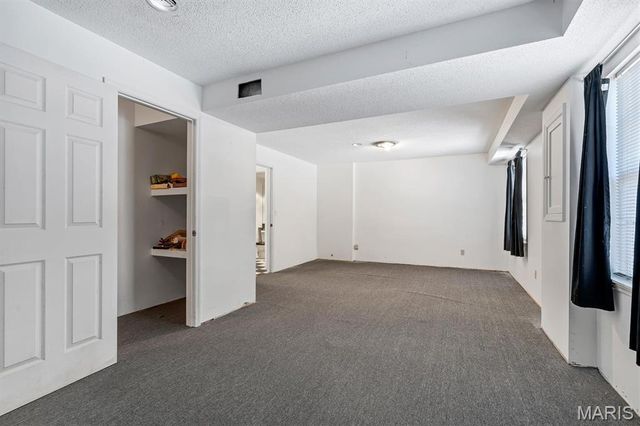 3423 Hilltop Drive, St Charles, MO 63301