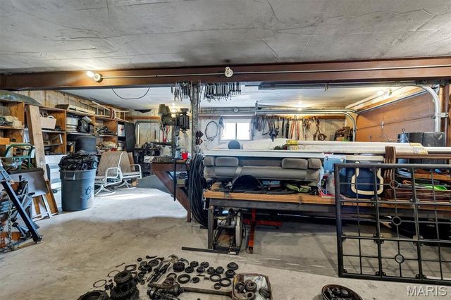 3423 Hilltop Drive, St Charles, MO 63301