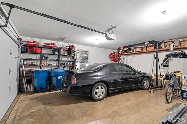 3423 Hilltop Drive, St Charles, MO 63301