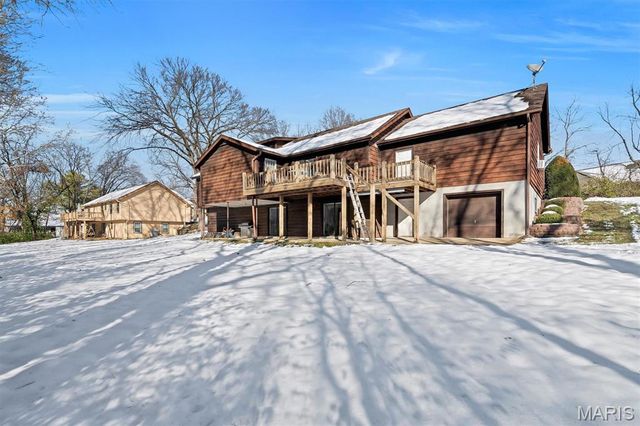 3423 Hilltop Drive, St Charles, MO 63301