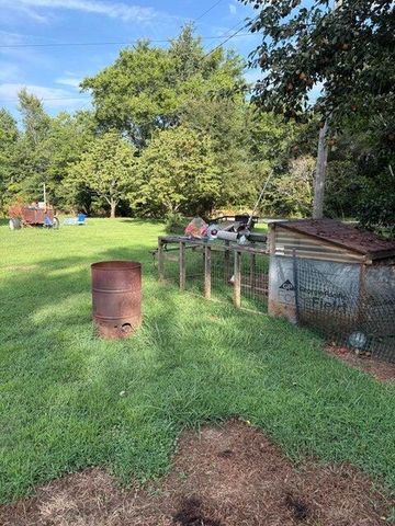 163 Corman Lane, Benton, TN 37307