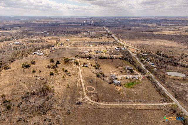 250 Rocky Road, Lockhart, TX 78644