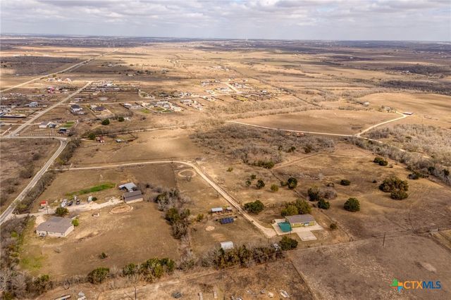 250 Rocky Road, Lockhart, TX 78644