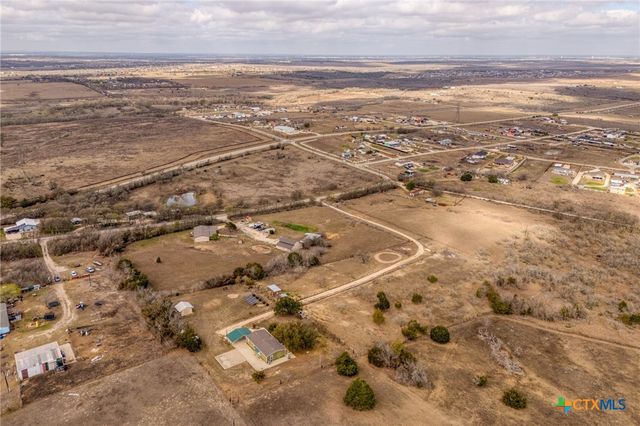 250 Rocky Road, Lockhart, TX 78644