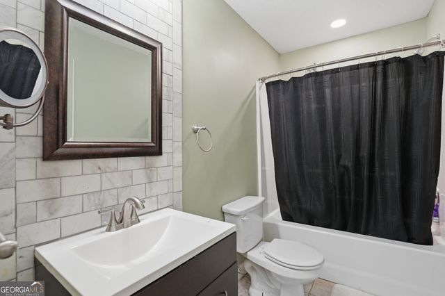 1554 Montana Court, Winder, GA 30680