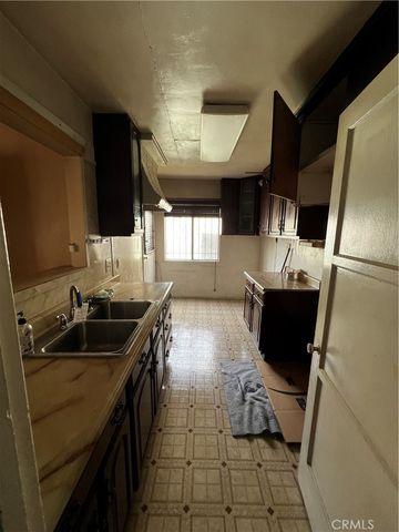 14609 S Cahita, Compton, CA 90220