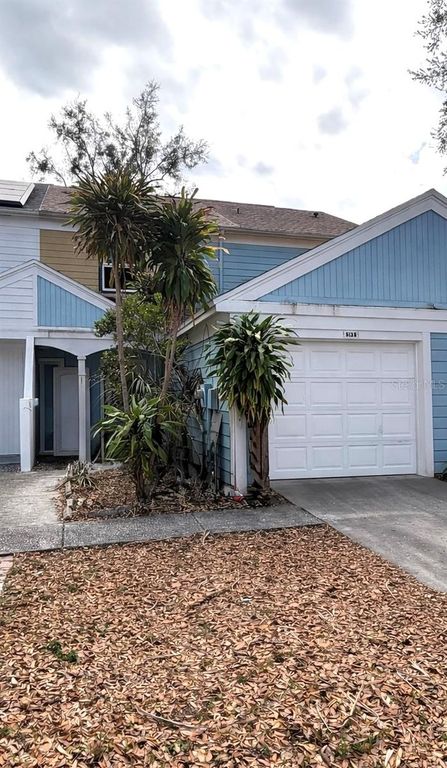 6138 OAK CLUSTER CIRCLE, Tampa, FL 33634