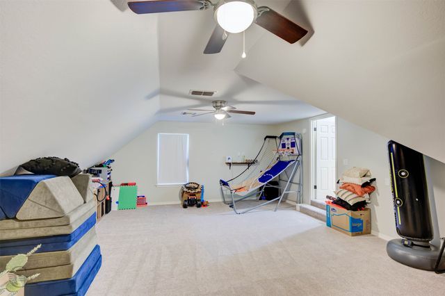 111 Oak Leaf Trail, Benton, LA 71006