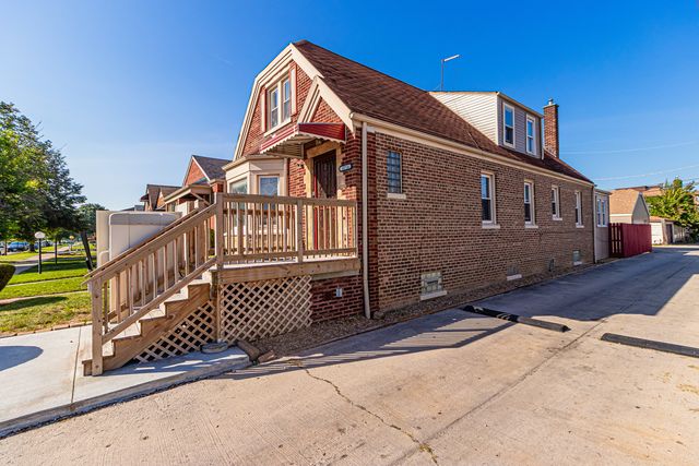 10714 S Eberhart Avenue, Chicago, IL 60628