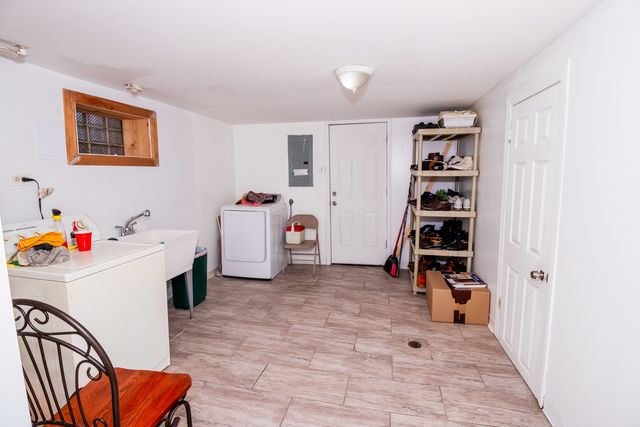 10714 S Eberhart Avenue, Chicago, IL 60628