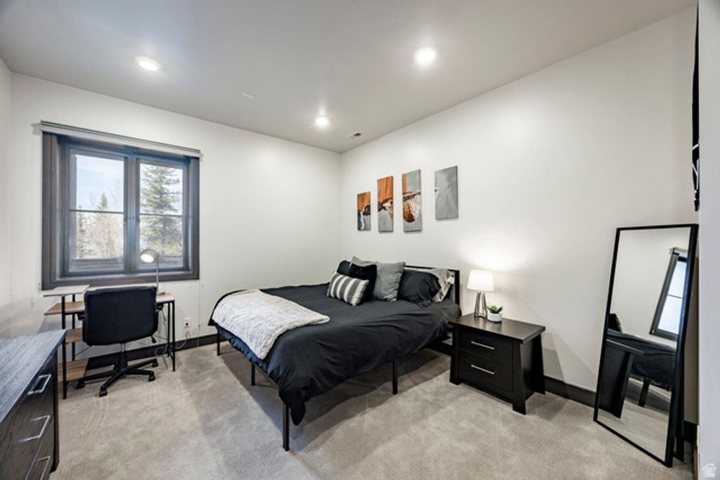 Image 20 of property listing at 5925 MOUNTAIN RANCH DR, Park City, UT 84098