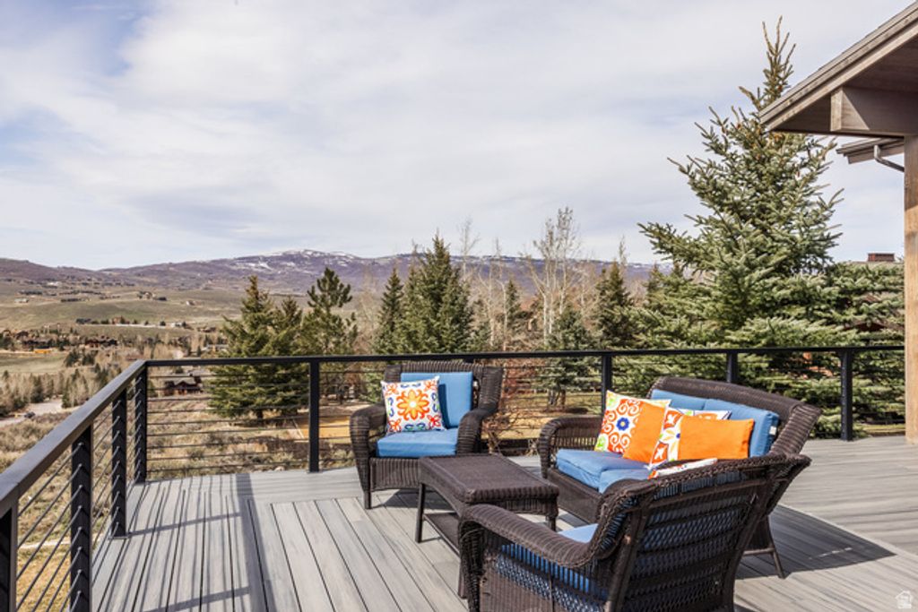 Image 37 of property listing at 5925 MOUNTAIN RANCH DR, Park City, UT 84098