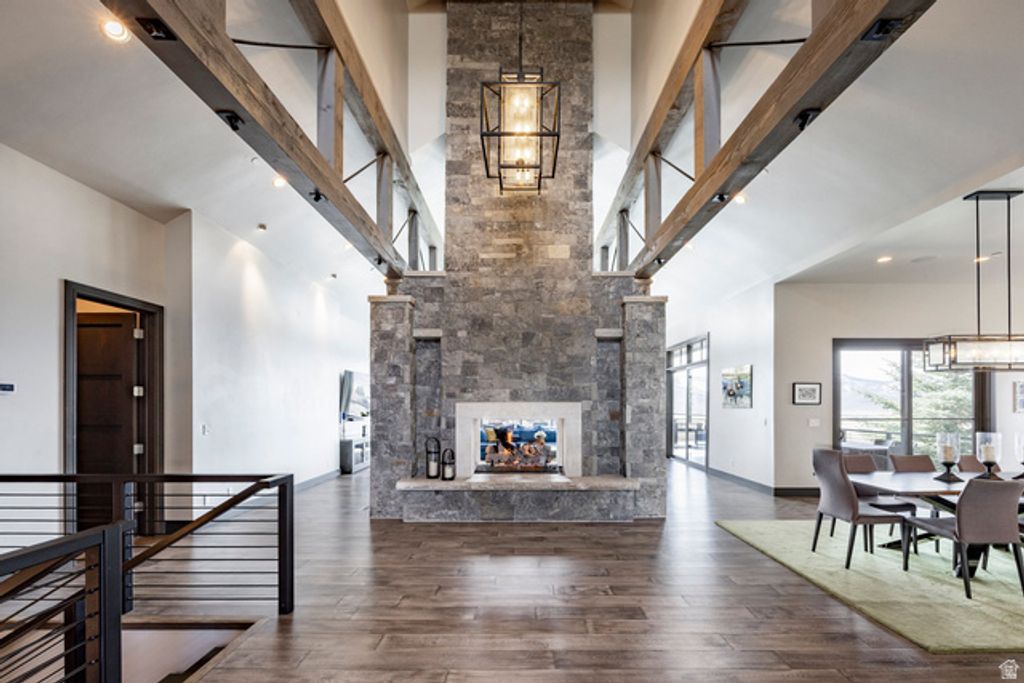 Image 6 of property listing at 5925 MOUNTAIN RANCH DR, Park City, UT 84098