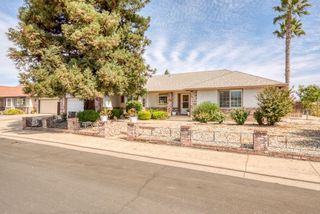 512 Thompson Way, Escalon, CA 95320