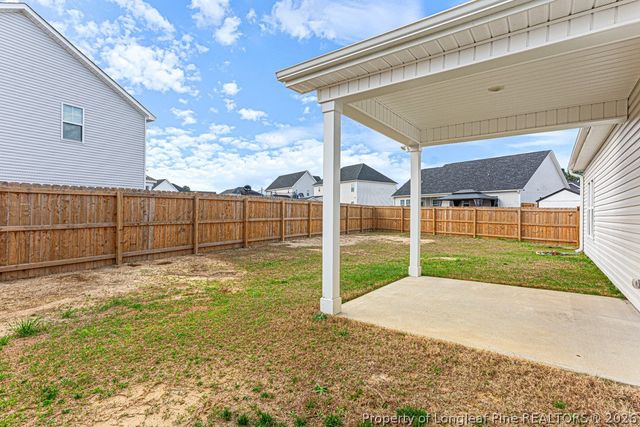 391 Leach Creek Drive, Raeford, NC 28376