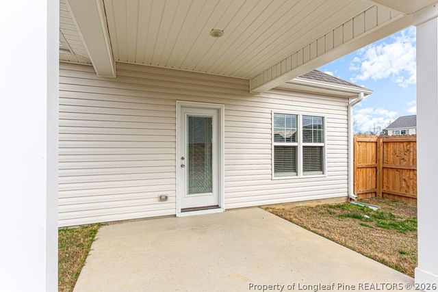 391 Leach Creek Drive, Raeford, NC 28376