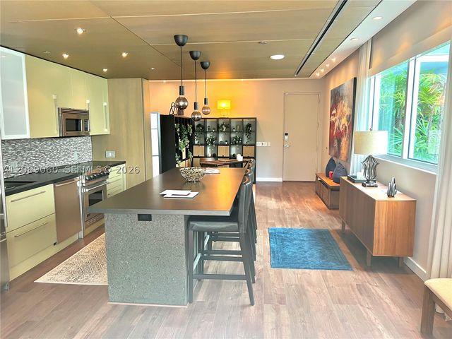 1700 Meridian Ave 206, Miami Beach, FL 33139