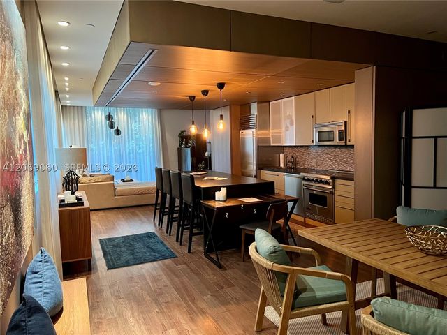 1700 Meridian Ave 206, Miami Beach, FL 33139