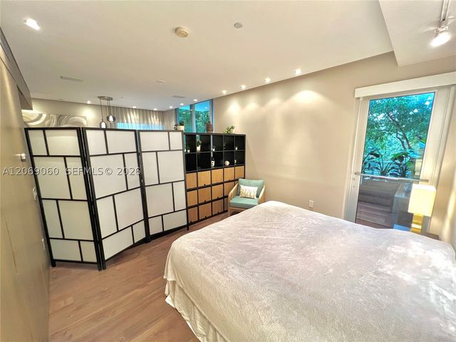 1700 Meridian Ave 206, Miami Beach, FL 33139