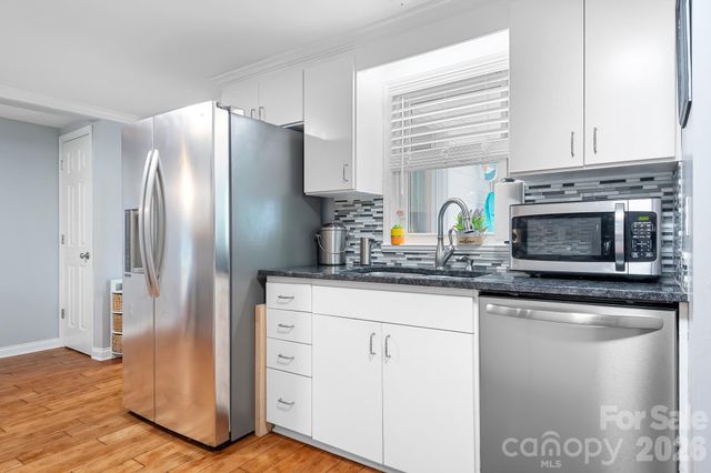 1823 N Ingleside Farm Road, Iron Station, NC 28080