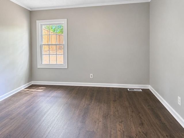 1328 Womack, East Point, GA 30344